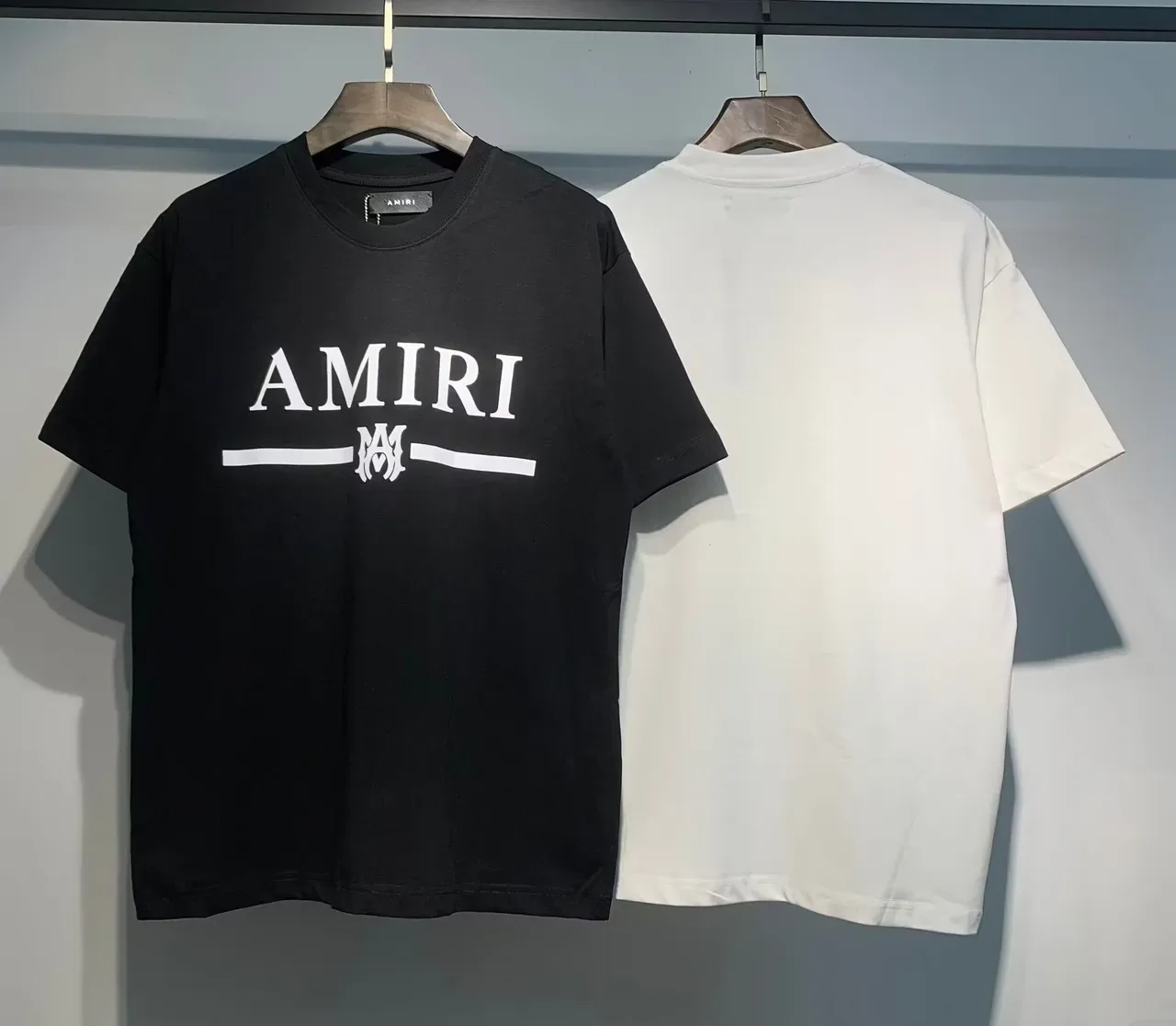 Amiri Logo Graphic T-Shirt 12