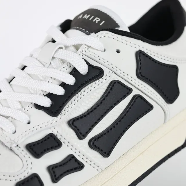 Amiri Skel Top Low أوف وايت و أسود حذاء رياضي للأسلوب الحياة 6