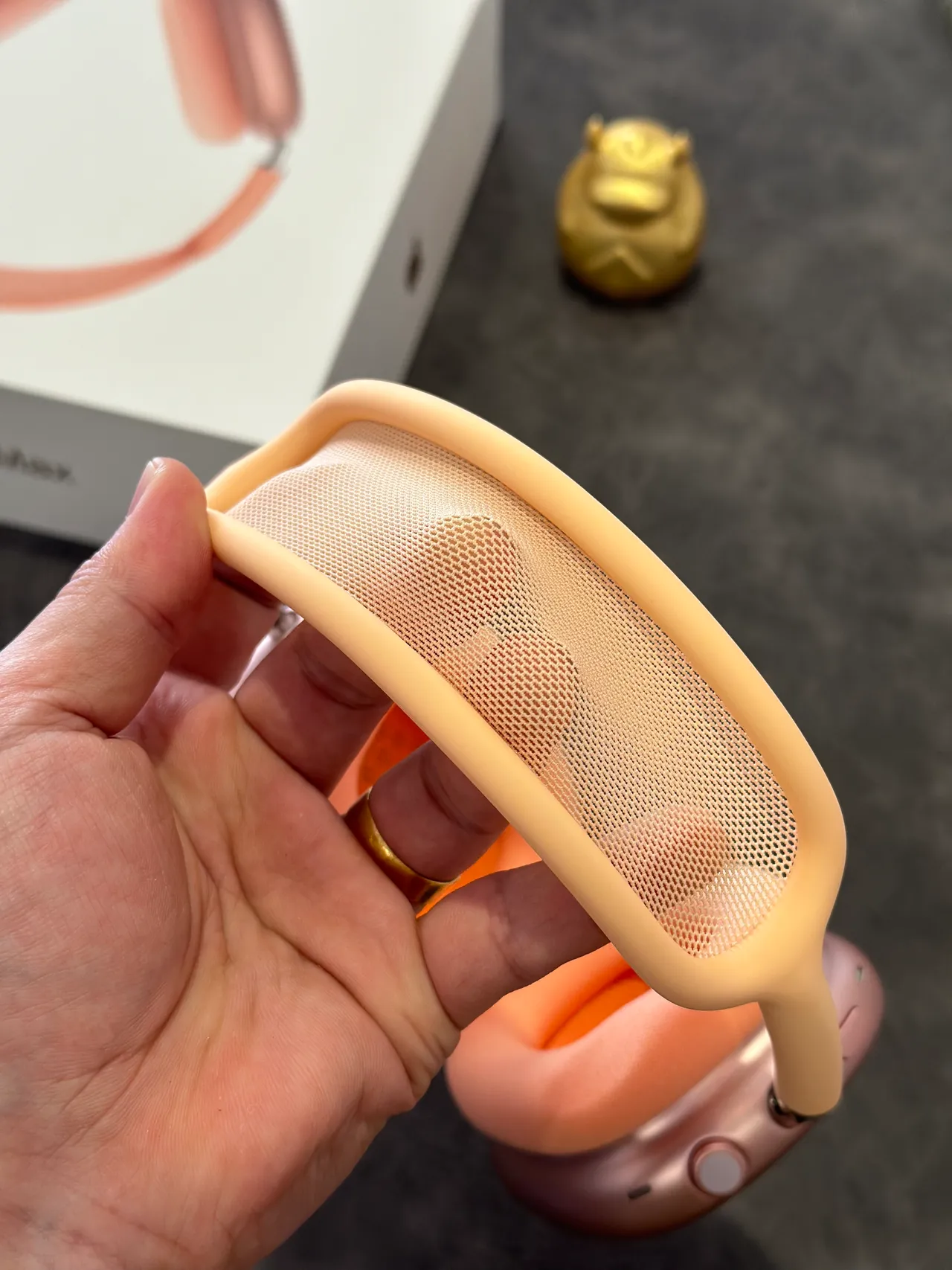 Apple AirPods Max Orange Beige Silicone-Covered Earcups Mesh Headband Over-ear Headphones 16