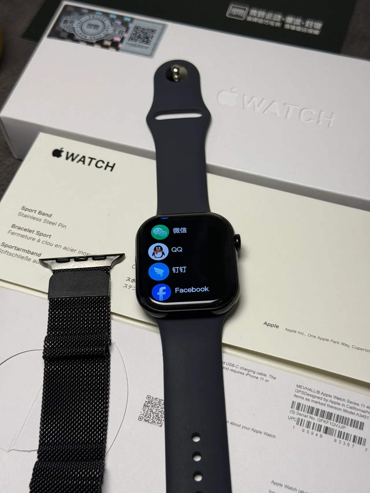 Apple Black Gray Square Aluminum Case Always-On Color Display Sports Watch 12