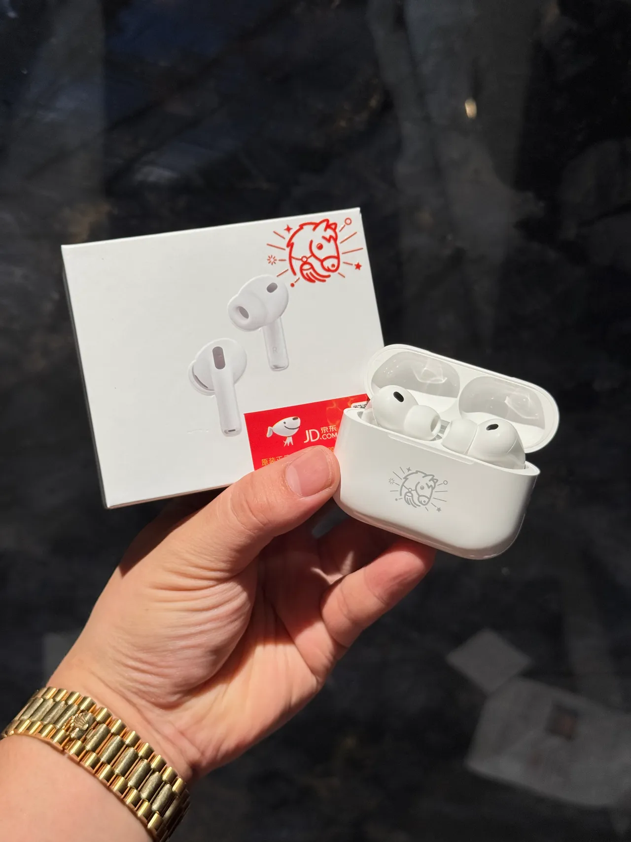 Apple White Stemless Matte Finish TWS Earbuds 3
