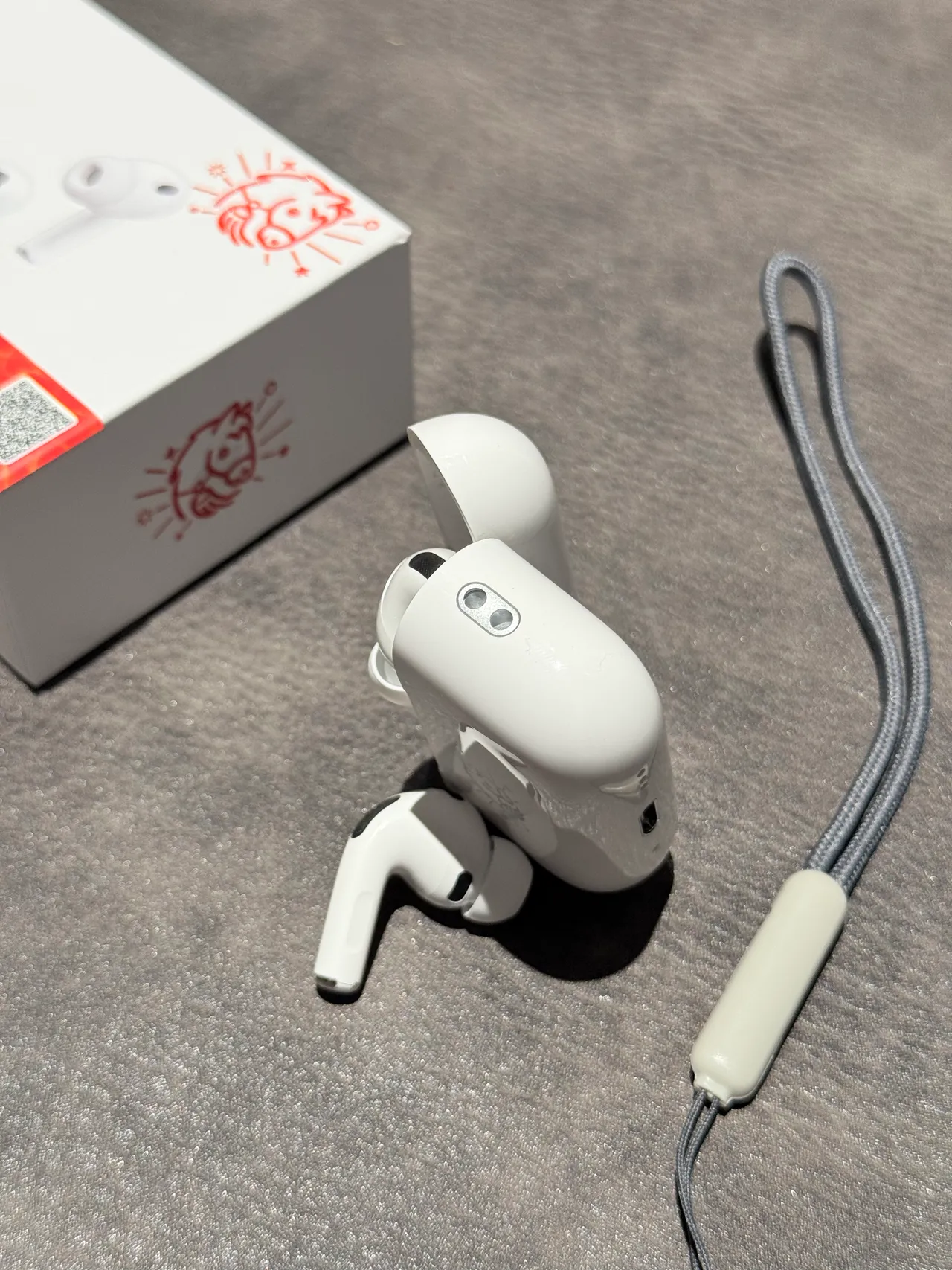 Apple White Stemless Matte Finish TWS Earbuds 9