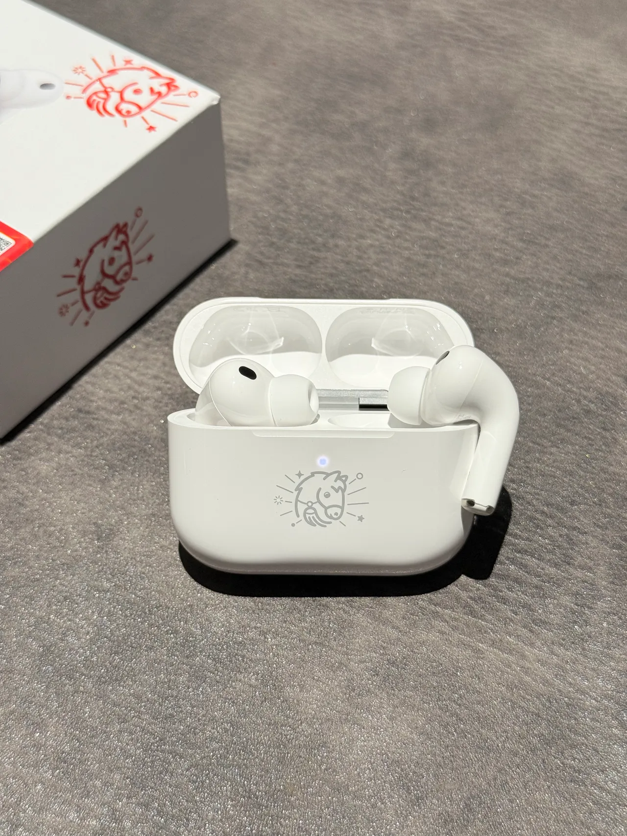 Apple White Stemless Matte Finish TWS Earbuds 12