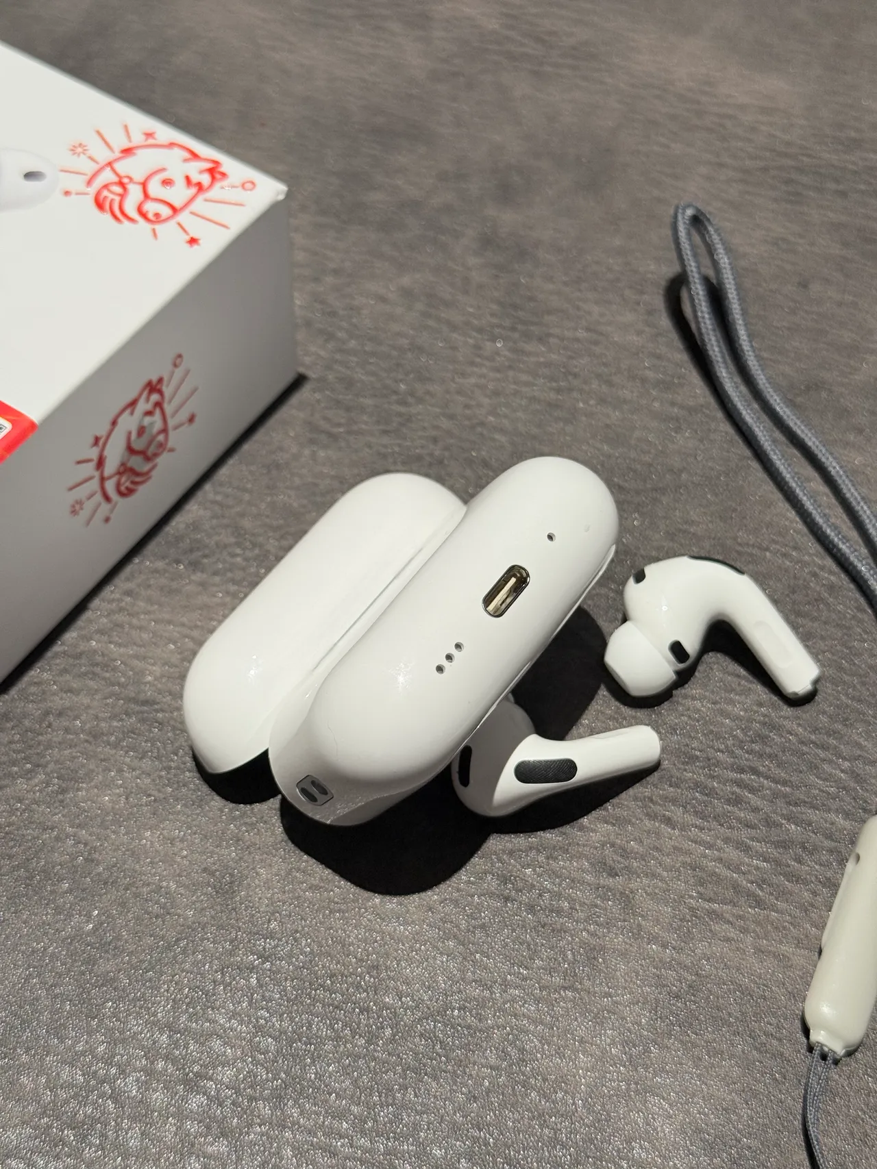 Apple White Stemless Matte Finish TWS Earbuds 17