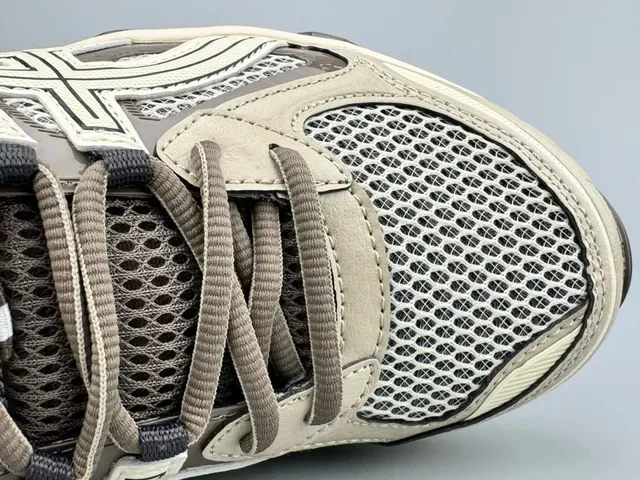 ASICS Beige Black Cage-Style Upper Mesh And Synthetic Overlay Sneakers 3
