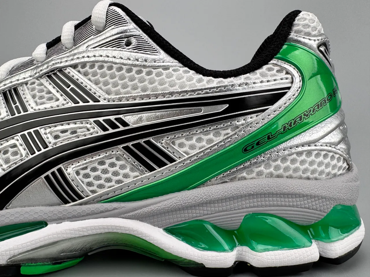 ASICS Gel-Kayano 14 Silver Green tênis de corrida 3