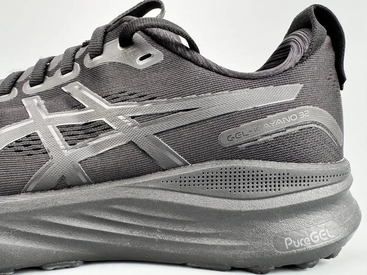 ASICS Gel-Kayano 32 Black Running Shoes 2