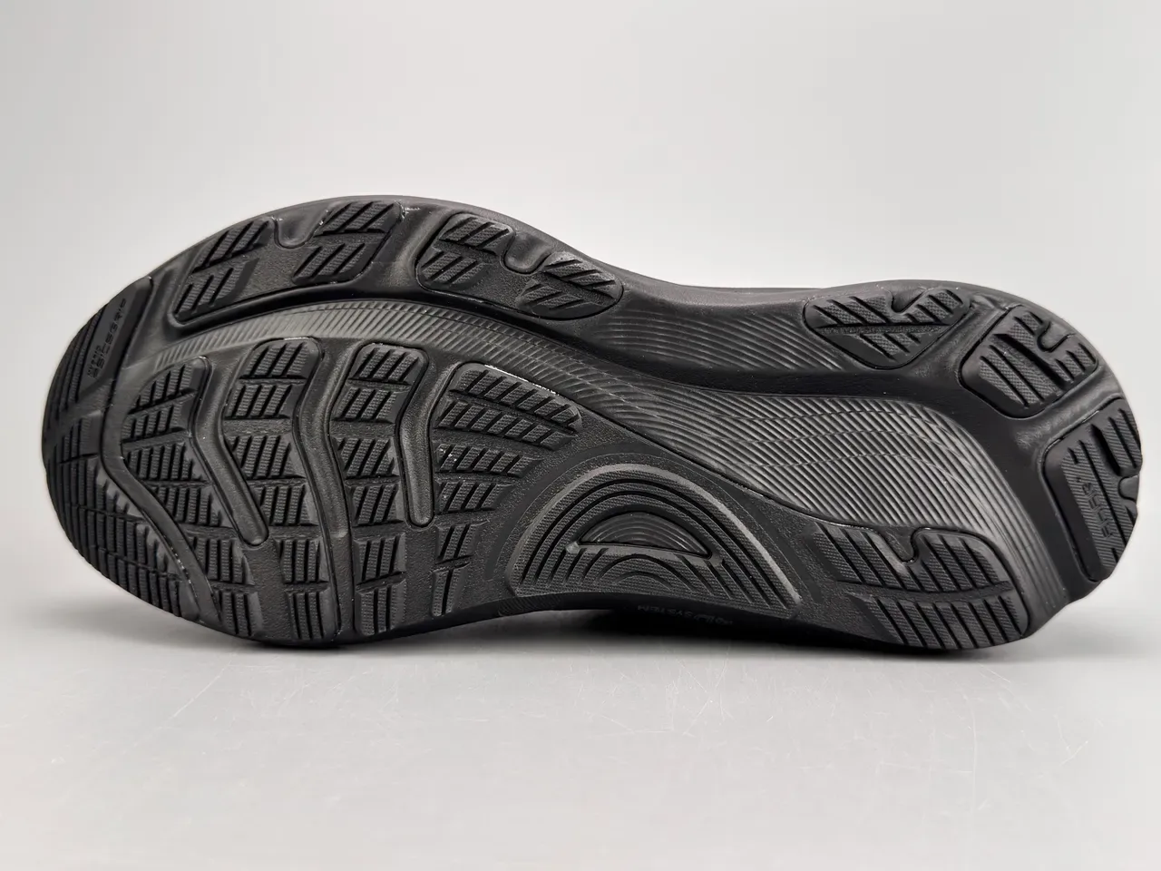ASICS Gel-Kayano 32 Black Running Shoes 5