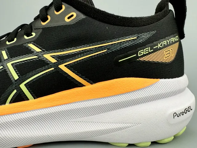 ASICS Gel-Kayano Preto Laranja Lima Tênis de Corrida 4
