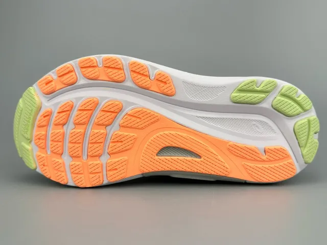 ASICS Gel-Kayano Preto Laranja Lima Tênis de Corrida 7