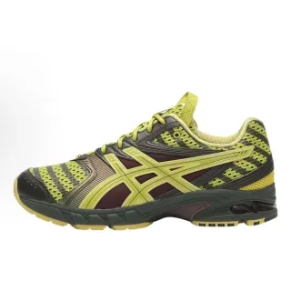 ASICS Gel-Kayano Yellow Burgundy حذاء جري أعلى شبكة مُهندسة مع طبقات تركيبية متراكمة