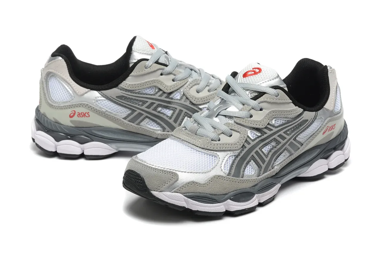 ASICS Cinza Branco Camadas de Material Sintético Superpostas Painéis de Malha com Ventilação Tênis de Corrida 2