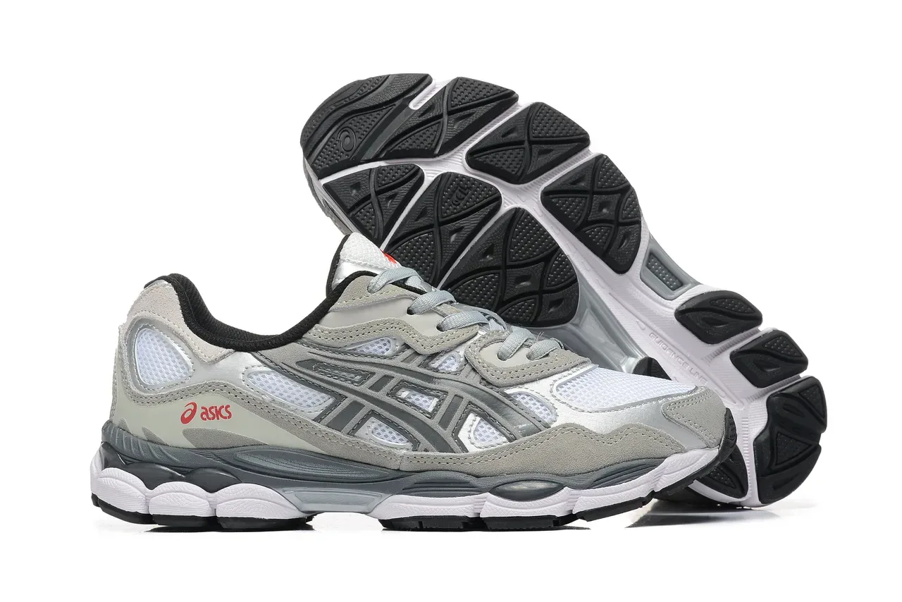 ASICS Cinza Branco Camadas de Material Sintético Superpostas Painéis de Malha com Ventilação Tênis de Corrida 5