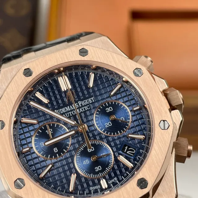 Audemars Piguet Gold Blue Octagonal Screw-Mounted Bezel Integrated Bracelet Mechanical Watch 8