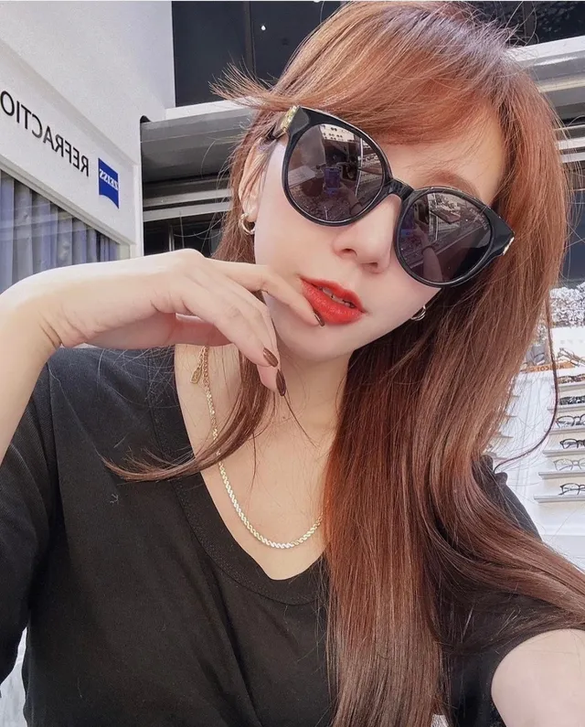 Balenciaga Preto Dourado Oval Acetato Moldura B-Logo Hardware Óculos de Sol 2