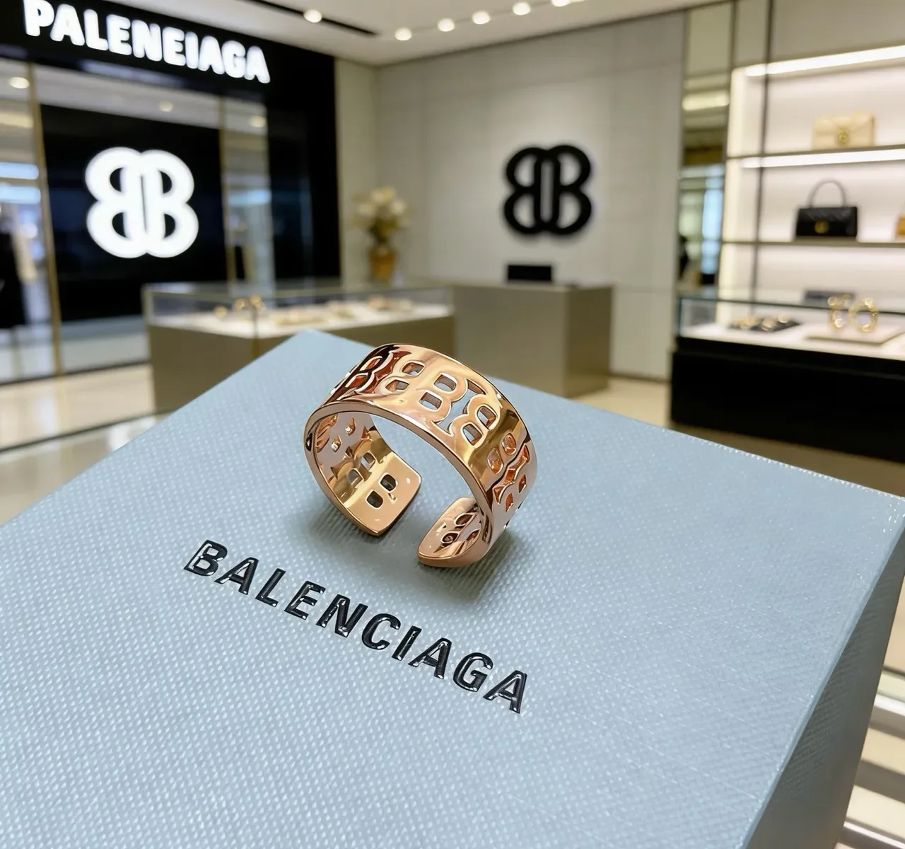 Balenciaga Logo Cuff Ring Anel Ouro Rosa Metálico 8