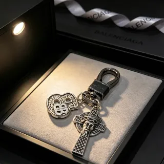 Balenciaga Plata Negro Metálico Joyería Ornamentada