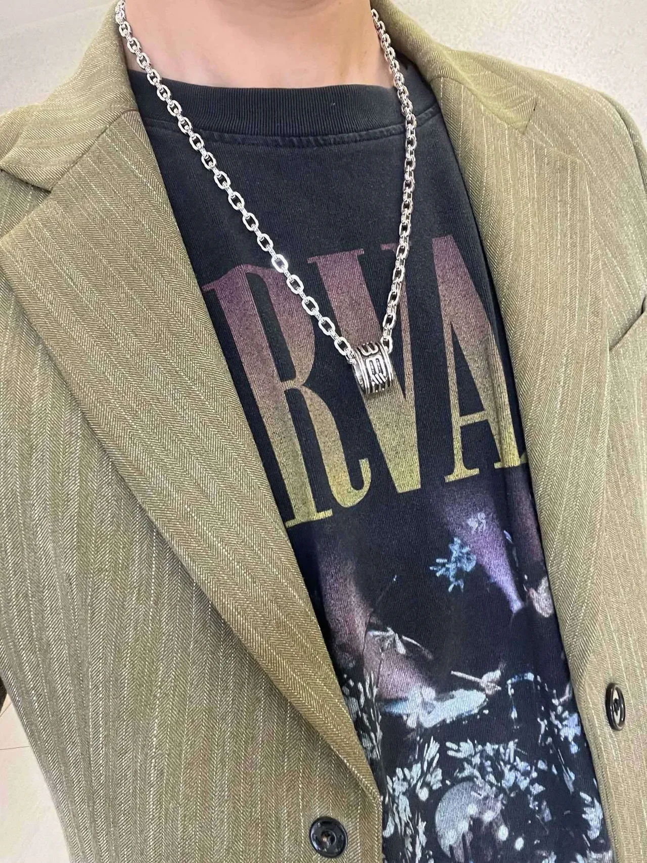 Balenciaga Colar Prateado Corrente Elos Ovais Cilíndrico Multi-Banda Pingente 4