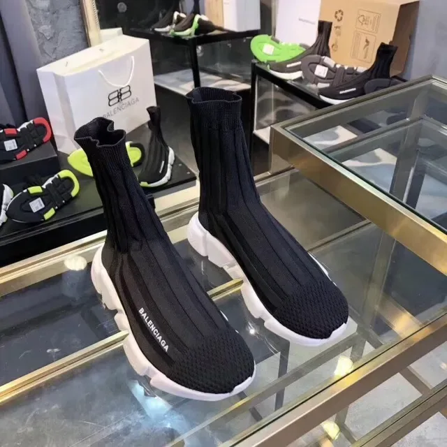 Balenciaga Speed Trainer أحذية رياضية سوداء وبيضاء للأسلوب الحياتي 4
