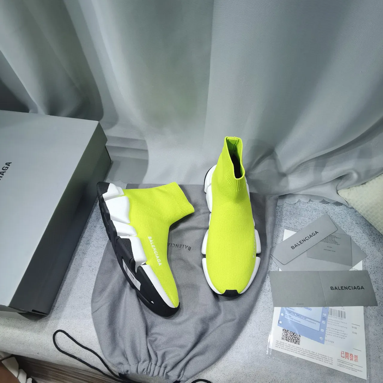 Balenciaga Speed Trainer Neon Lime tênis lifestyle 4