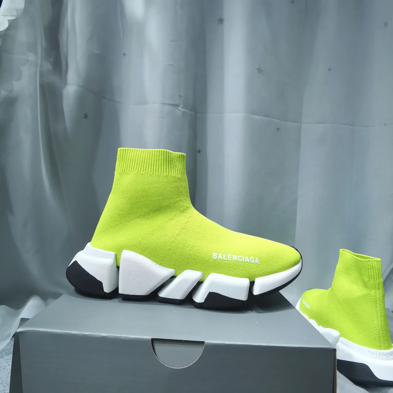 Balenciaga Speed Trainer Neon Lime tênis lifestyle 7
