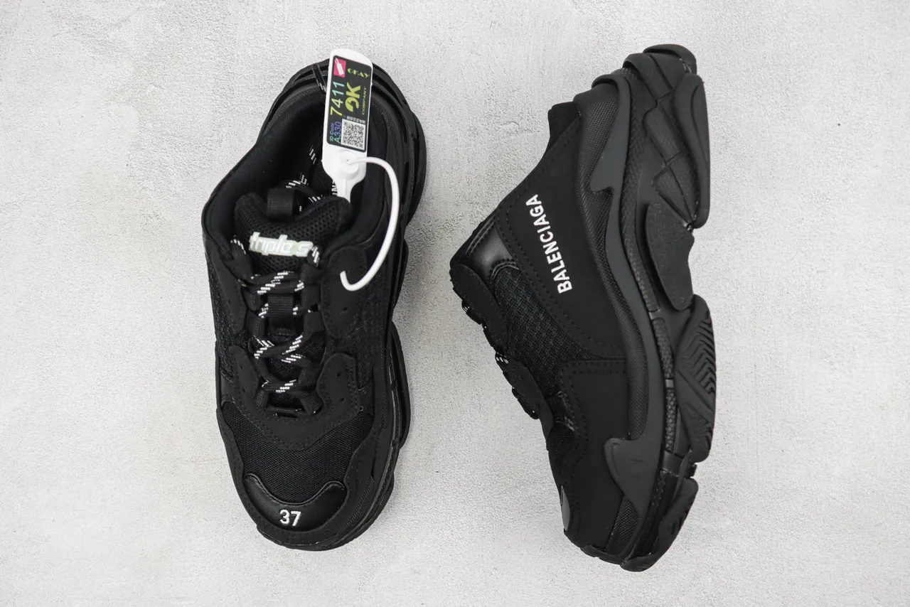 Balenciaga Track Trainer Black Chunky Sneaker 3