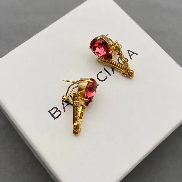 Balenciaga Brincos V-Motif Cristal Rosa Dourado 2