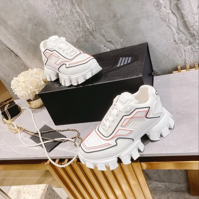 Balenciaga blanc et rouge semelle lug maille et superposition synthétique baskets chunky 3