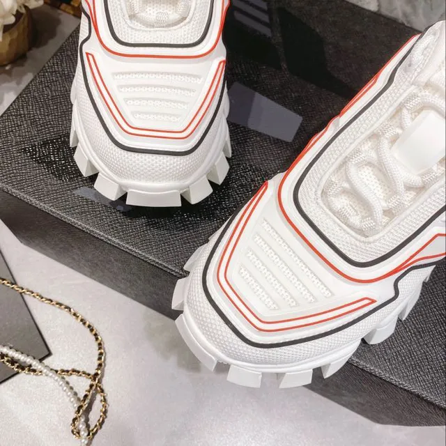 Balenciaga blanc et rouge semelle lug maille et superposition synthétique baskets chunky 5