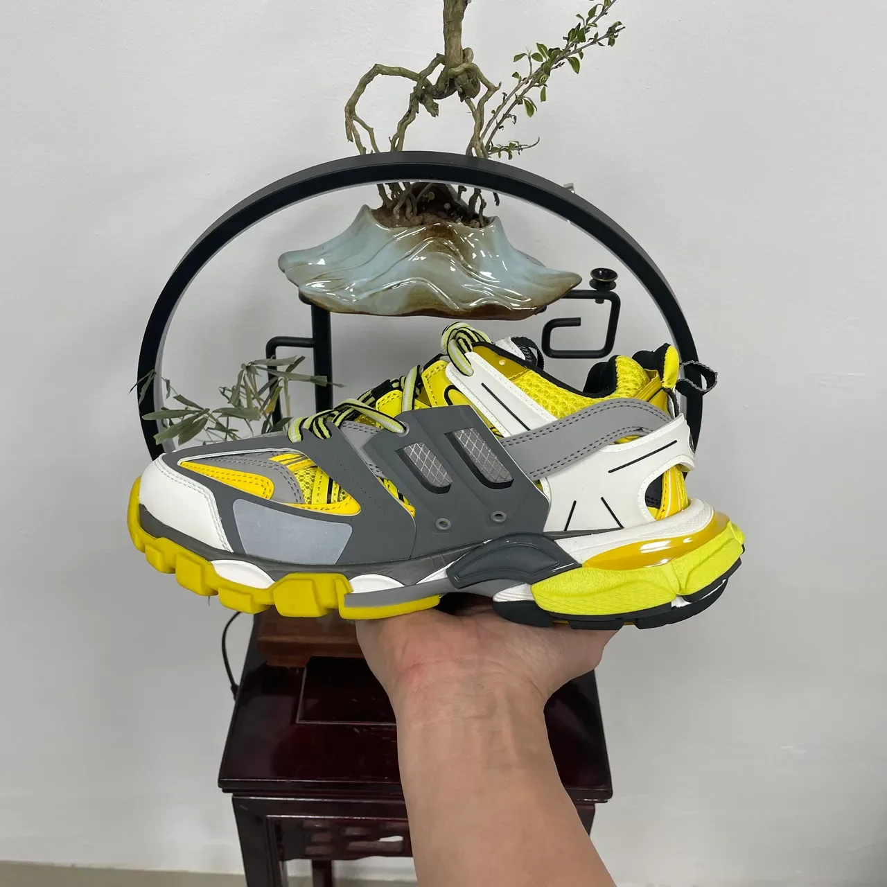 Balenciaga Chaussures Chunky Semelle Jaune Gris Cage Overlay 5