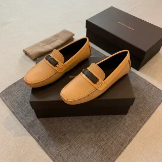 Bottega Veneta Andiamo Beige 压纹皮革 乐福鞋