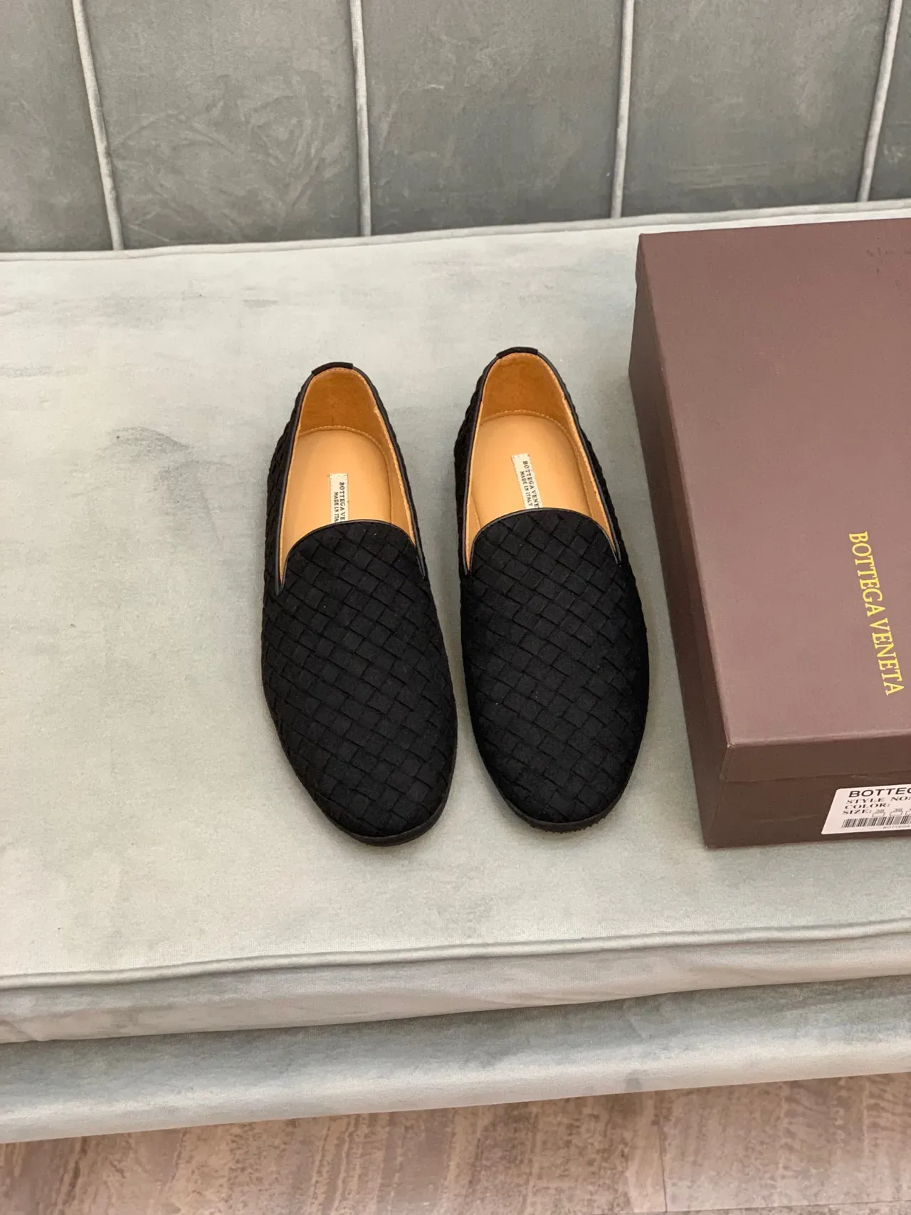 Bottega Veneta Andiamo Black Beige Woven Intrecciato Leather Slip-On Loafer 7