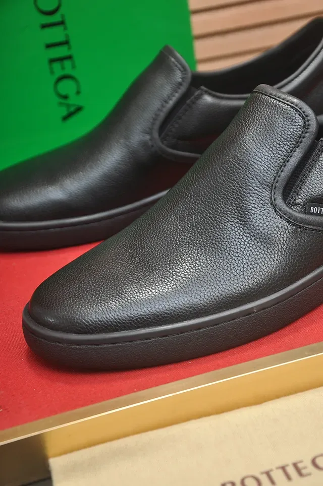 Bottega Veneta Andiamo Black Pebbled Leather Slip-On Loafers 2
