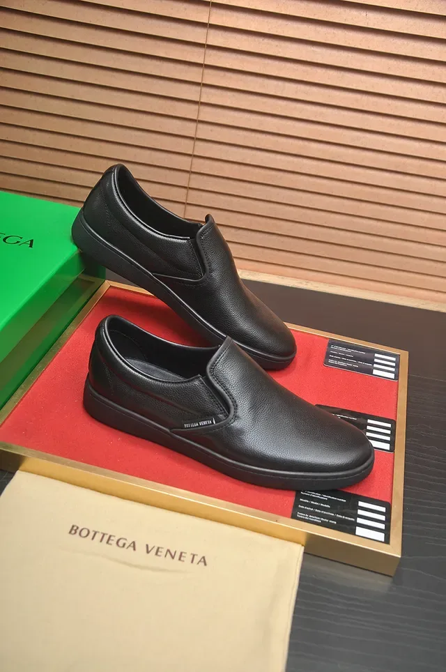 Bottega Veneta Andiamo Black Pebbled Leather Slip-On Loafers 4