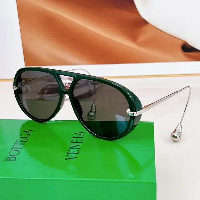 Bottega Veneta Brown Gold Aviator Silhouette Tortoiseshell Acetate Frame Eyewear 4
