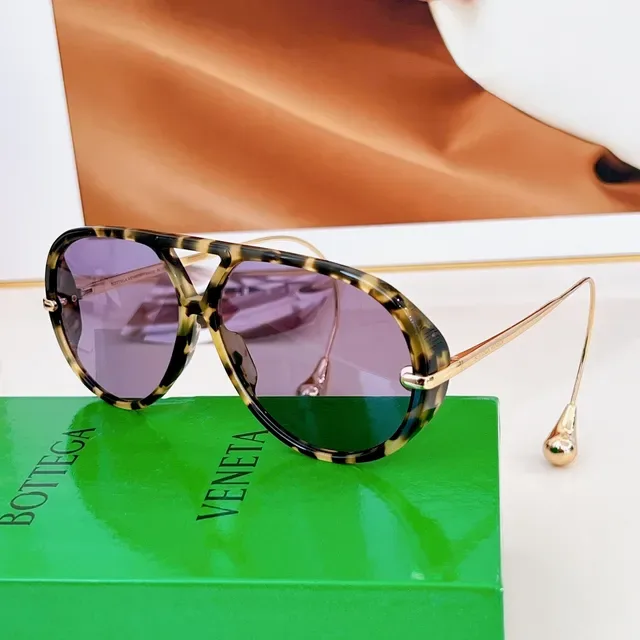Bottega Veneta Brown Gold Aviator Silhouette Tortoiseshell Acetate Frame Eyewear 6