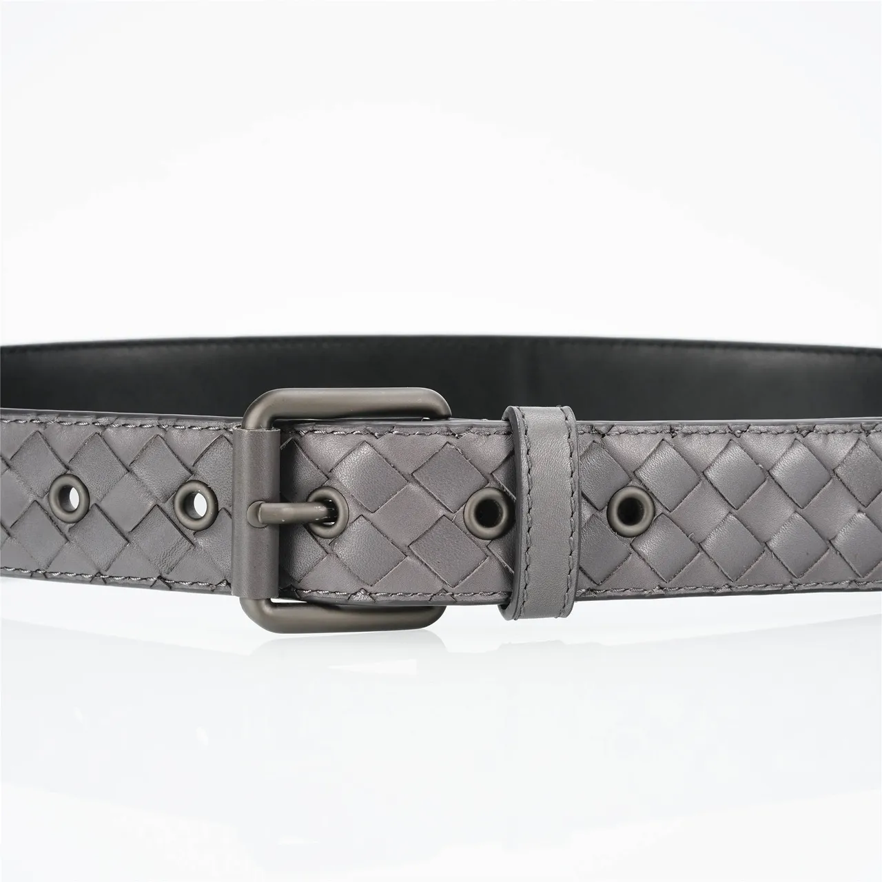 Bottega Veneta Cassette Intrecciato Ceinture en cuir gris 8