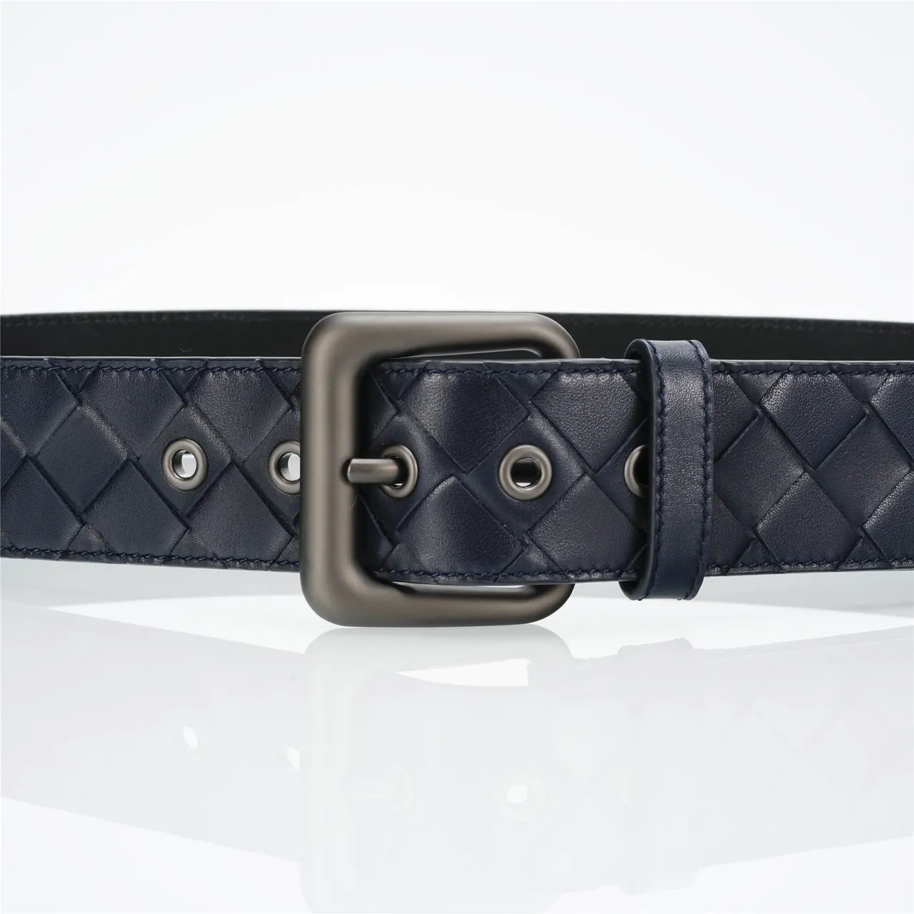 Bottega Veneta Cassette Intrecciato Navy Ceinture en Cuir 8