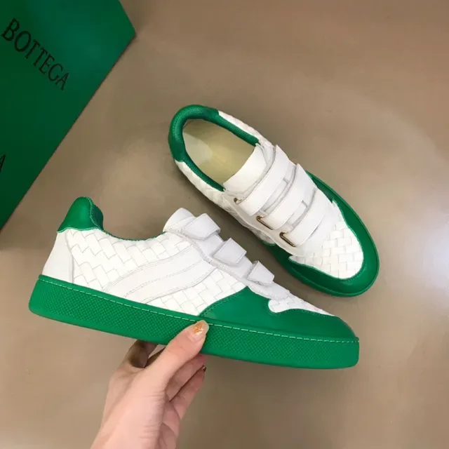 Bottega Veneta Cassette Sneaker White and Green Lifestyle Sneakers 6
