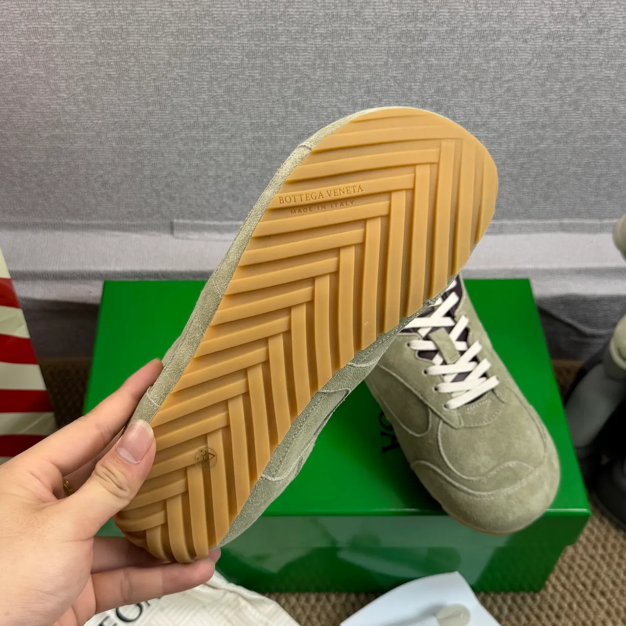 Bottega Veneta Vert Marron Ante Supérieur Panneaux Sculptés Superposés Zapatillas Lifestyle 2