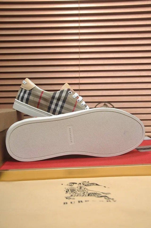 Burberry Beige and Check Panel Lifestyle Sneakers 2
