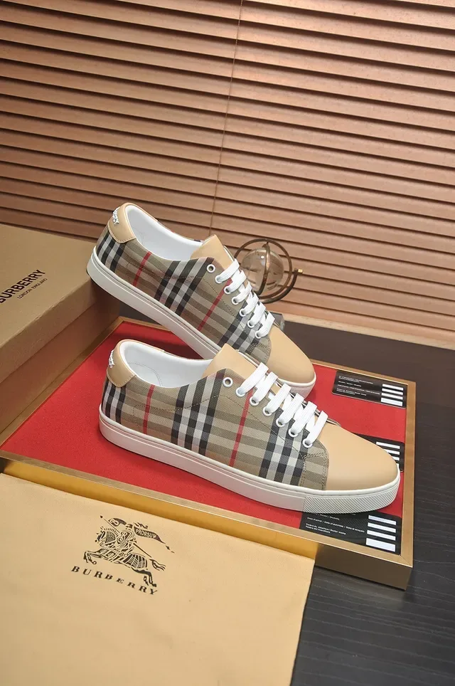 Burberry Beige and Check Panel Lifestyle Sneakers 3