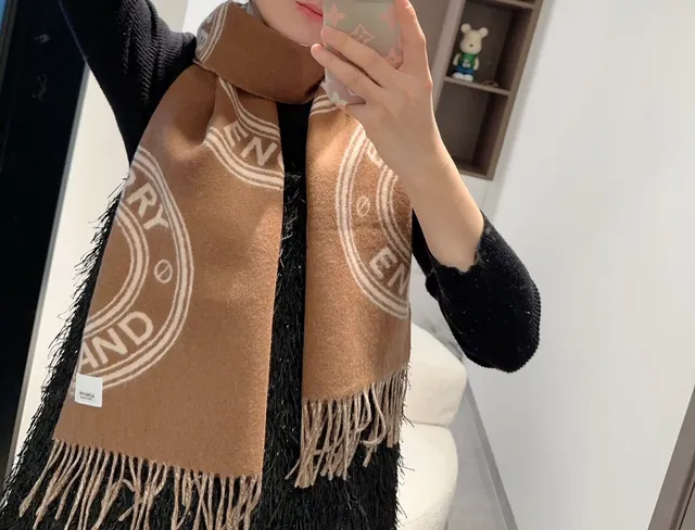 Burberry Marron Beige Double Face Monogrammé Cachemire Écharpe 2
