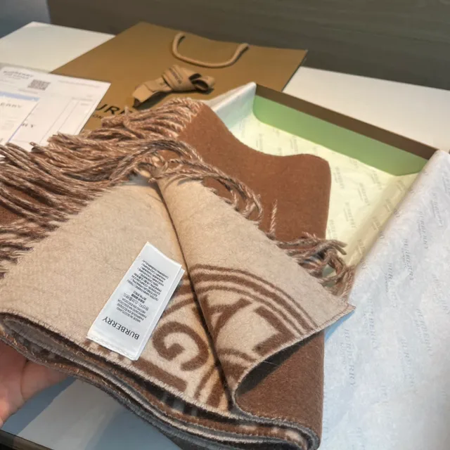 Burberry Marron Beige Double Face Monogrammé Cachemire Écharpe 7