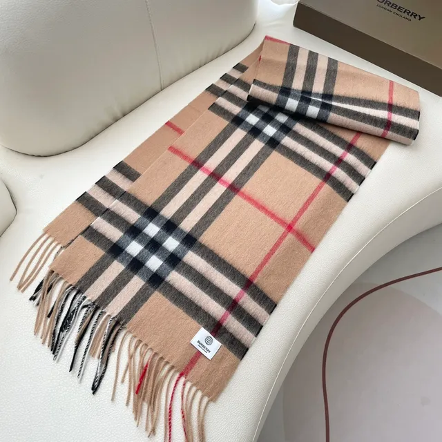 Burberry Classic Check beige noir blanc rouge cachemire écharpe 5
