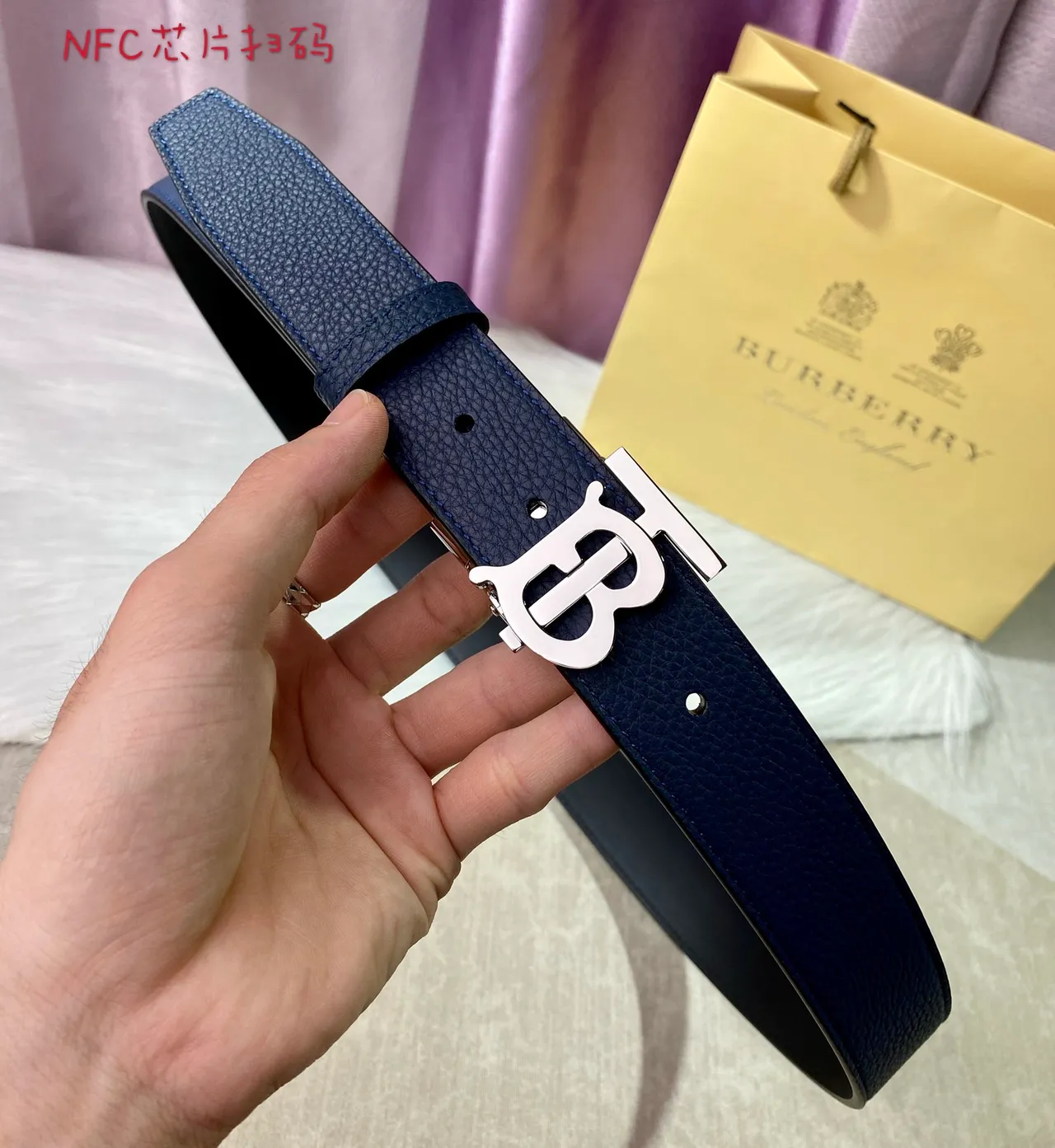 Burberry Knight Reversible Navy Leather Belt 3