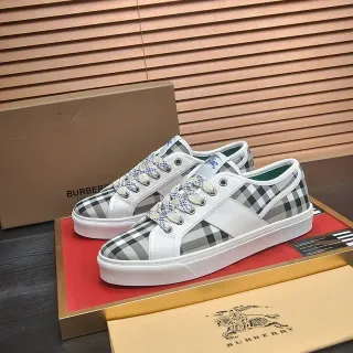 Burberry Knight White Gray Check-Pattern Panels Leather Overlays Lifestyle Sneakers