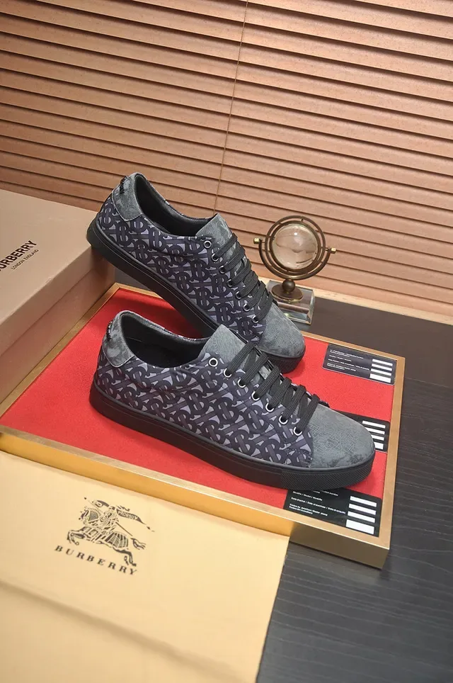 Burberry Le City Monogram Print Sneakers Lifestyle 6