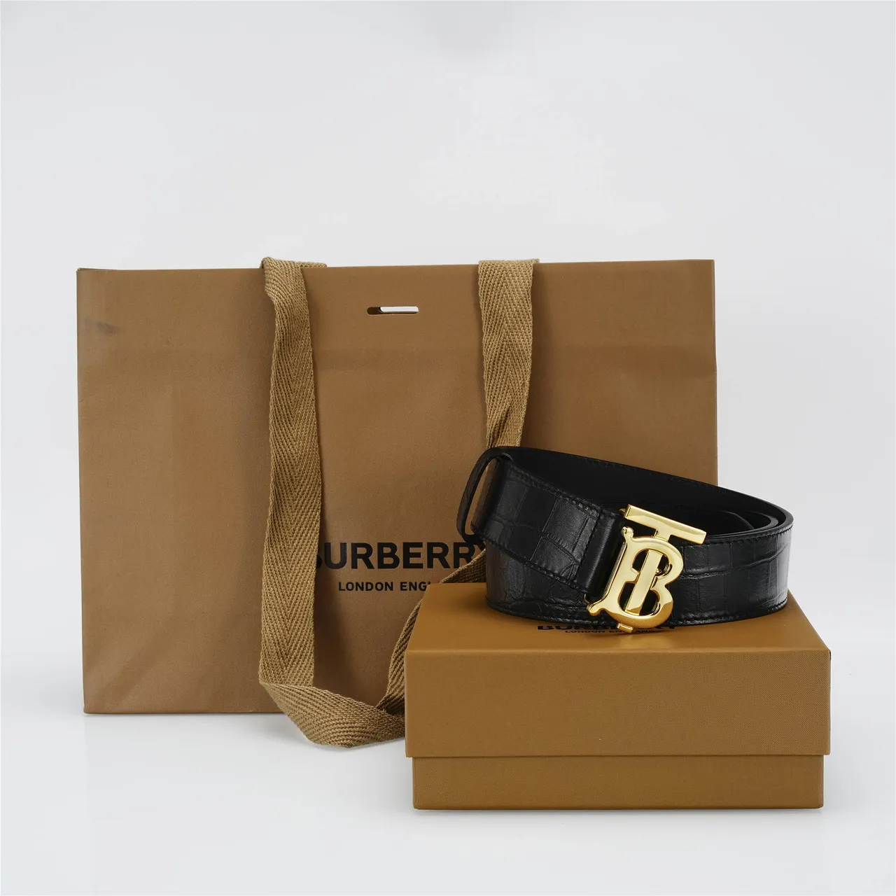 Burberry TB Belt Cinto de couro preto com relevo de crocodilo 5