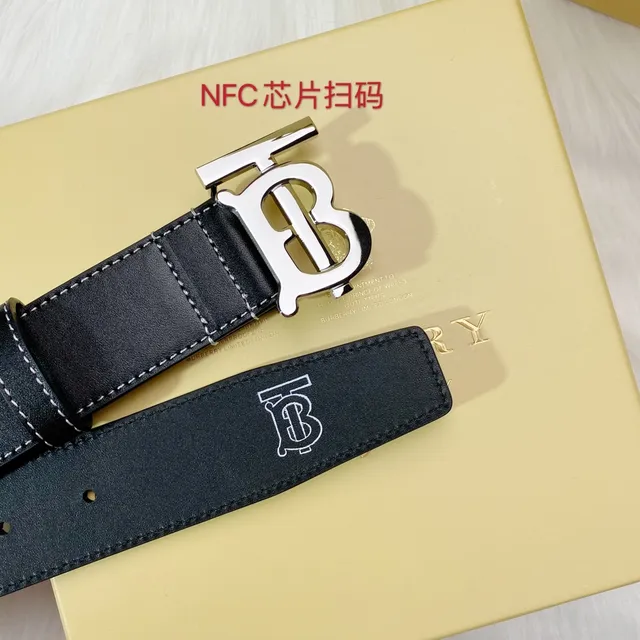 Burberry TB ceinture noir blanc monogramme boucle couture contraste ceinture cuir 5